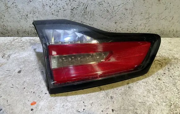 Ford Edge II Tailgate rear/tail lights