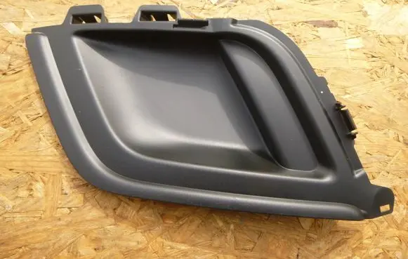 Peugeot 308 Front bumper lower grill AA3546078400000