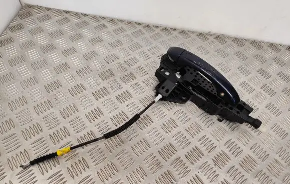 Audi A8 S8 D4 4H Front door exterior handle 4H1837886