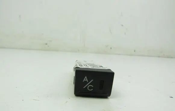 Hyundai Getz Air conditioning (A/C) switch 