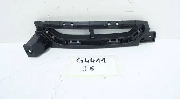 Hyundai Kona I Front bumper corner part panel trim 86545DDAA0