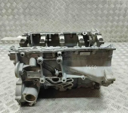 Jaguar XF X260 Engine block K4P36L084FA PBH4P36015AD