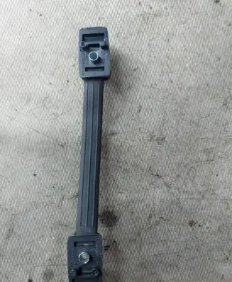 Volkswagen Touran I Front interior roof grab handle 1T0883601