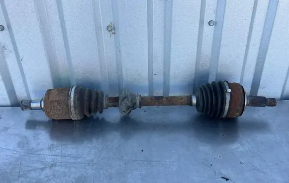 Honda FR-V Front driveshaft