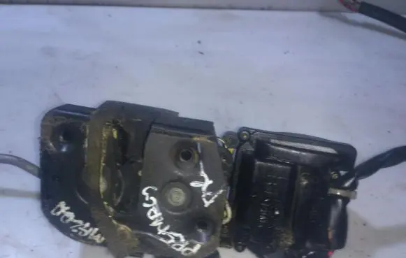 Mazda Premacy Front door lock