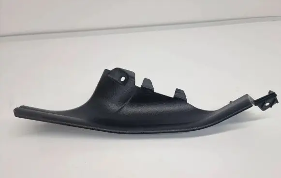 Other sill/pillar trim element