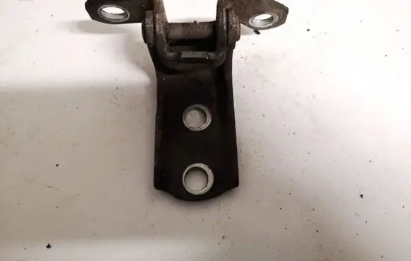 Lexus IS 220D-250-350 Rear door lower hinge