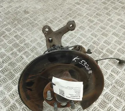 Toyota Prius (XW50) Rear wheel hub 4230547050