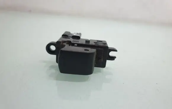 Nissan Qashqai+2 Electric window control switch 25411BR00A
