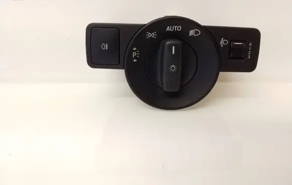 Mercedes-Benz B W246 W242 Light switch A2469050851 10091550