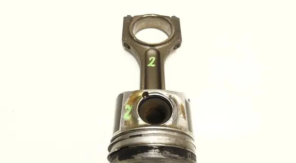 BMW 7 F01 F02 F03 F04 Piston with connecting rod 84L110 83.960