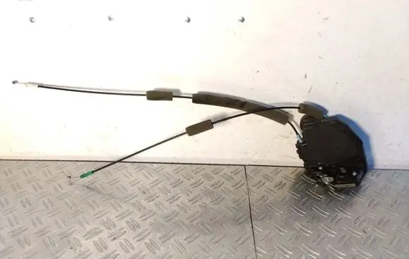 Lexus RX 450H Rear door lock