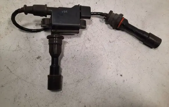 Mazda 323 F High voltage ignition coil D8C1500