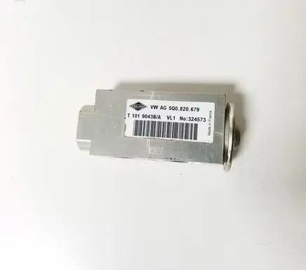 Volkswagen Golf VII Valve 5Q0820679