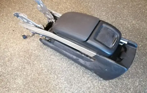 Opel Zafira C Center console