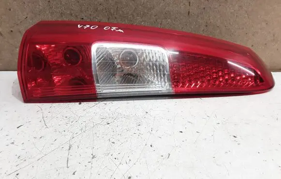 Volvo V70 Rear/tail lights 160985