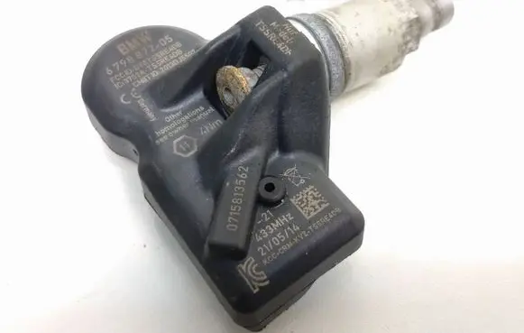 BMW 5 E60 E61 Tire pressure sensor 6798872 679887205