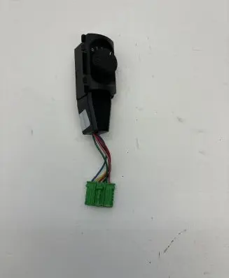 Peugeot 5008 Interior fan control switch 96846886XT 400017004