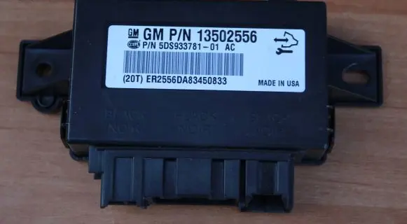 Opel Insignia A Seat control module 13502556 5DS9337810