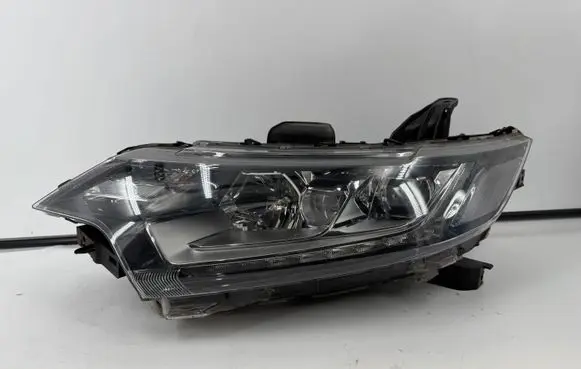 Mitsubishi Outlander Headlight/headlamp L0094KDFBY