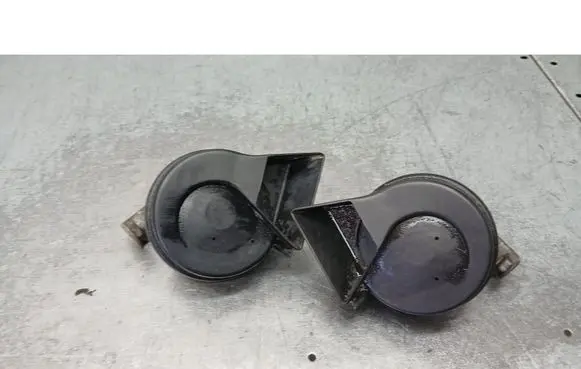 Volvo S40, V40 Horn signal 