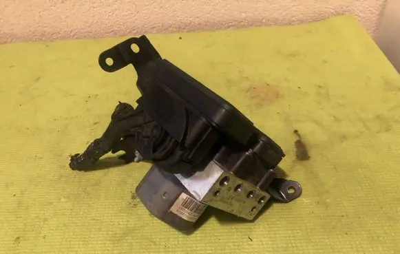 Honda CR-V ABS Pump 57110T1VE020M1