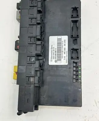 Mercedes-Benz C W203 Comfort/convenience module 2035453201 5DK00848612