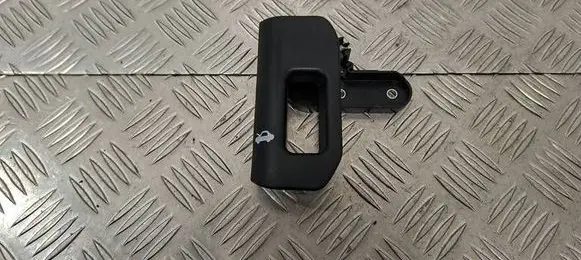Alfa Romeo Stelvio Engine bonnet (hood) release handle