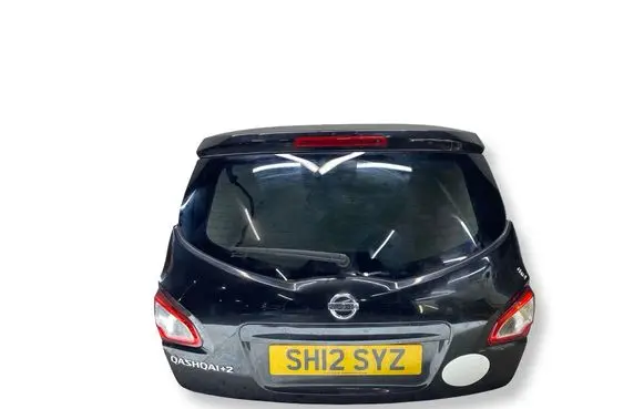 Nissan Qashqai+2 Tailgate/trunk/boot lid