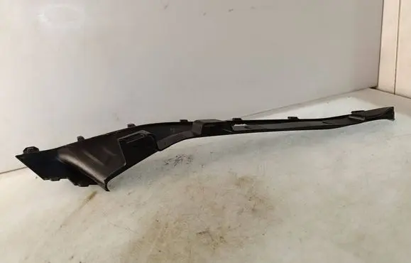 Under headlight/headlamp trim