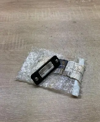 Mercedes-Benz R W251 Number plate light A2518200066