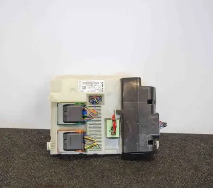 Volvo S60 Central body control module