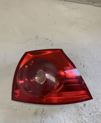 Volkswagen Golf V Rear/tail lights 1K6945096N
