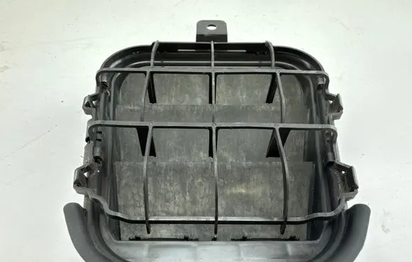 Audi Q2 - Quarter panel pressure vent 4G9819181C