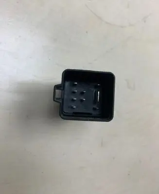 Honda Civic Glow plug pre-heat relay 0281003044