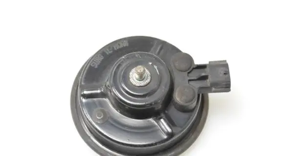Hyundai i10 Horn signal E428R000386