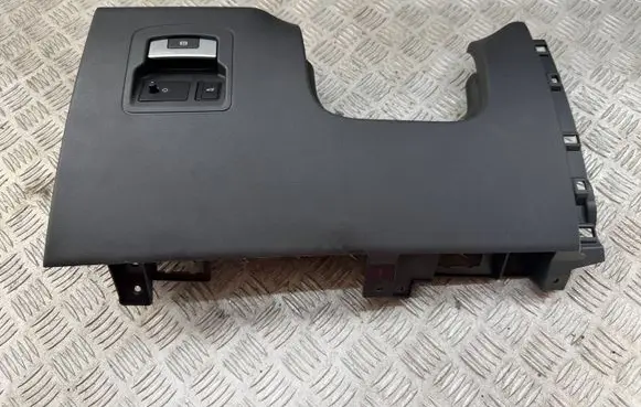 Land Rover Range Rover Velar Dashboard lower bottom trim panel