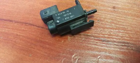 BMW 5 F10 F11 Turbo solenoid valve 7810831