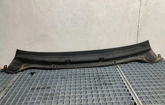 Opel Astra J Wiper trim 13267105 1154682