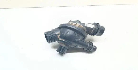 Thermostat/thermostat housing