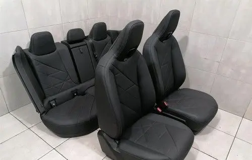 BMW 1 F40 Seat set