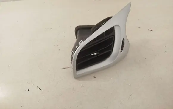Dashboard side air vent grill/cover trim
