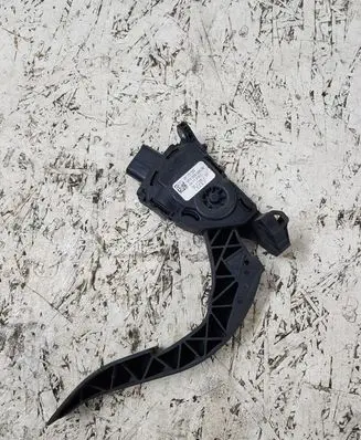 Audi A5 8T 8F Accelerator throttle pedal 8K1721523