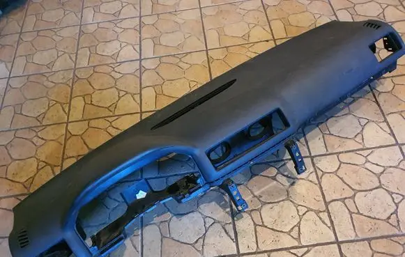 Skoda Octavia Mk1 (1U) Dashboard 1U1857069A