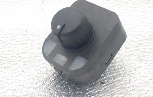 Audi A6 S6 C6 4F Wing mirror switch 8E0959565
