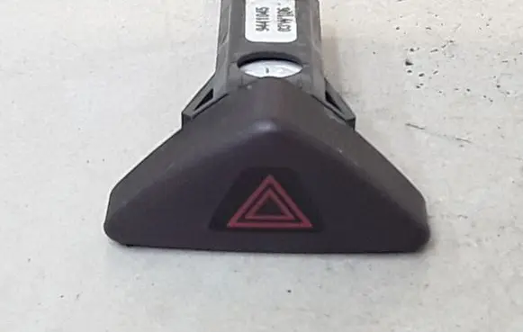 Volvo S60 Hazard light switch 9441045