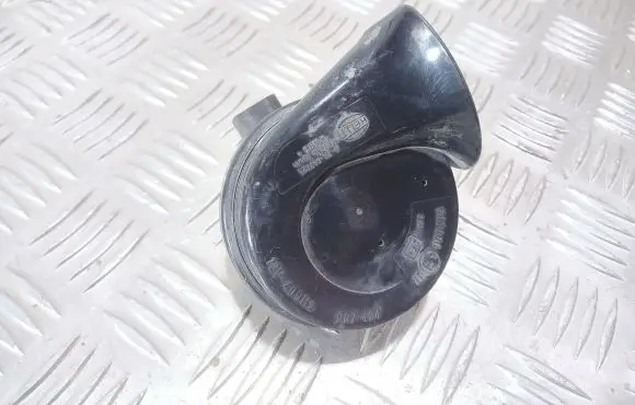 Audi A4 S4 B6 8E 8H Horn signal 8E0951221