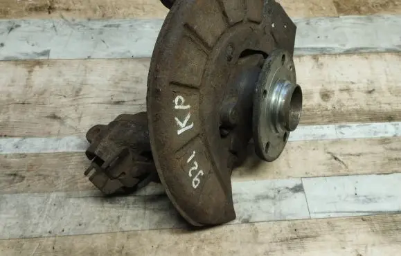 Volkswagen Touran I Front wheel hub