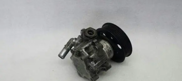 Jaguar S-Type Power steering pump 4R833A674AB C2C22113
