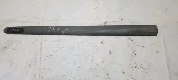 Renault Megane I Front door trim (molding) 7700834101